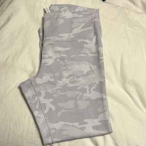 Lululemon Wunder Under Jacquard Camo 14